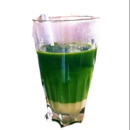 ชาเขียวนมร้อน