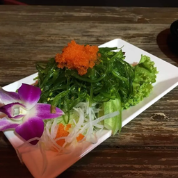 ยำสาหร่ายเย็น