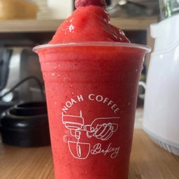 สตรอว์เบอร์รีสมูทตี้