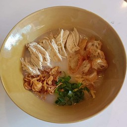 โจ๊กไก่ฉีกเสวย