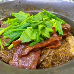 เบคอนอบวุ้นเส้น