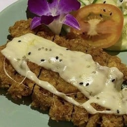 ชุดหมูทอดชีส