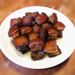 หมูอบน้ำแดง
