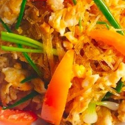 ผัดวุ้นเส้นใส่ไข่