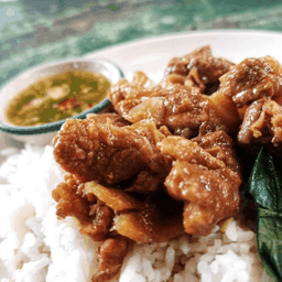 ข้าวหมูตุ๋น