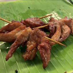 หมูเนื้อแดงทอด