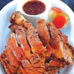 ขาหมูเยอรมันทอด