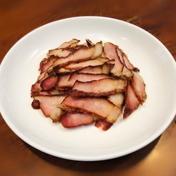 หมูรมควันนึ่ง