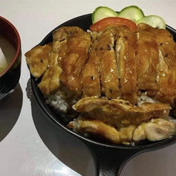 ข้าวหน้าไก่ย่างเทอริยากิ