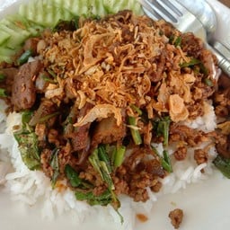 ลาบเหนือหมูราดข้าว(ลาบคั่วหมู)