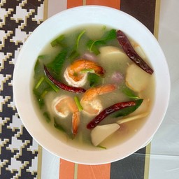 ข้าวต้มต้มยำกุ้ง