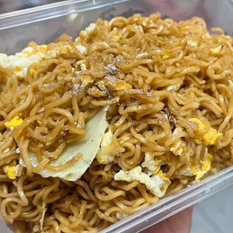 มาม่า ใส่ไข่     (ใส่แต่ไข่)