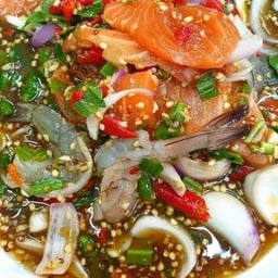 เหลาแซลมอลกุ้งสดปลาร้า