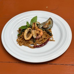 สปาเก็ตตี้ขี้เมาทะเล