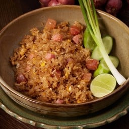 ข้าวผัดแหนมกุนเชียง