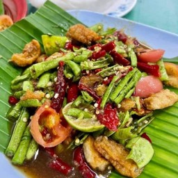 ตำถั่วปูปลาร้าแคปหมู