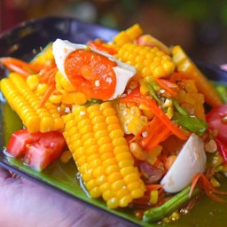 ตำข้าวโพด+ไข่เค็ม