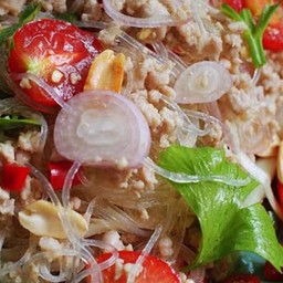 ยำวุ้นเส้นหมูสับ