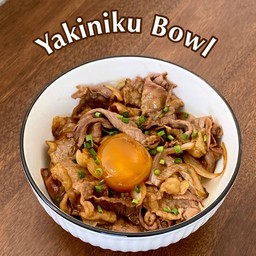 ข้าวหน้าเนื้อย่าง