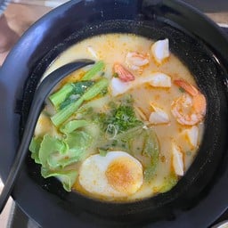 อุด้งต้มยำทะเล