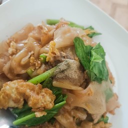 ร้านแตงศรี ส้มตำ ยำแหนม ตามสั่ง หน้าวัดสุทธาวาส
