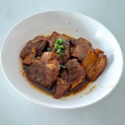 ซี่โครงหมูอบซอสฉ่ำๆ สูตรลับ กก ลูกชิ้นหมู