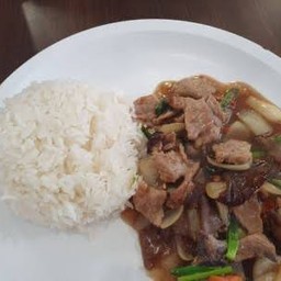 ข้าวผัดน้ำมันหอย