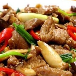เนื้อผัดน้ำมันหอย