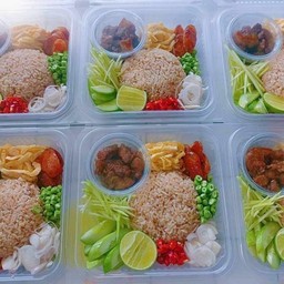 ข้าวคลุกกะปิ