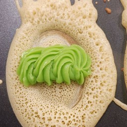 2ชิ้นไส้ครีมใบเตย