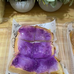 ปังปิ้งเนยนมสังขยาเผือก