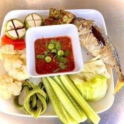 น้ำพริกกะปิปลาทูทอด