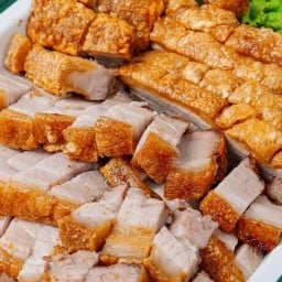 ศรีชาหมูกรอบ หากออเดอร์ผิดพลาด โปรดติดต่อร้านก่อนให้ดาว