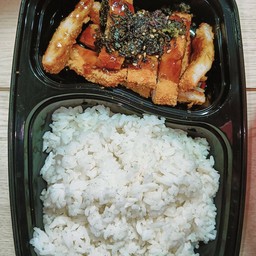 ข้าว ปลาทิพ ราดซอสเทริยากิ