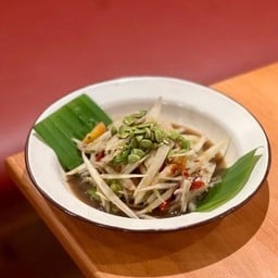 A05 ตำปลาร้า /  Fermented Fish Papaya Salad 