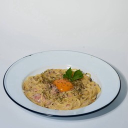 สปาเก็ตตี้คาโบนาร่า