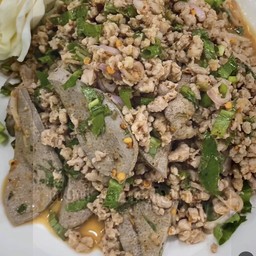 ลาบหมุใส่ตัวหวาน🐷