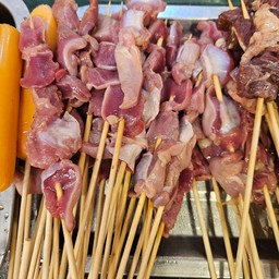 หม่าล่า กึ๋นไก่