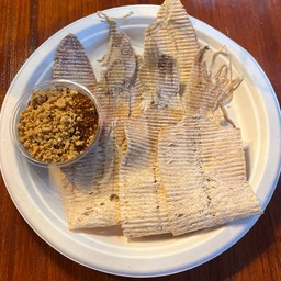 ปลาหมึกบด โบราณ (ไซส์กลาง4ตัว)