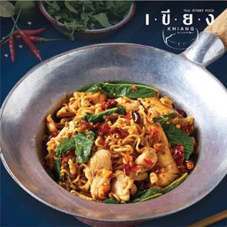 มาม่าผัดกะเพราไก่