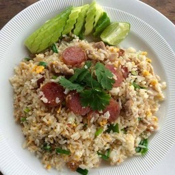 ข้าวผัดกุนเชียง
