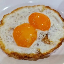 ไข่ดาวแฝด