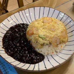 Saewoobokkeumbap ข้าวผัดกุ้ง