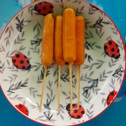 ไส้กรอกอีสานแซ่บไก่ชุด