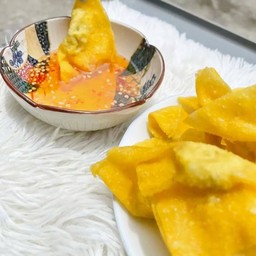 แผ่นเกี๊ยวทอด