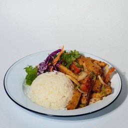 ข้าวยำไก่แซ่บ
