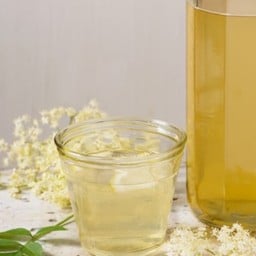 J08 น้ำตาลสด (แก้ว) / Palm Juice  (Glass)