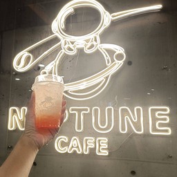 Strawberry soda
