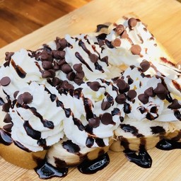 วิปช็อคโกแลต  1  แผ่น