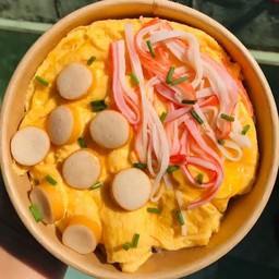 ข้าวไข่ข้น ไส้กรอก+ปูอัด